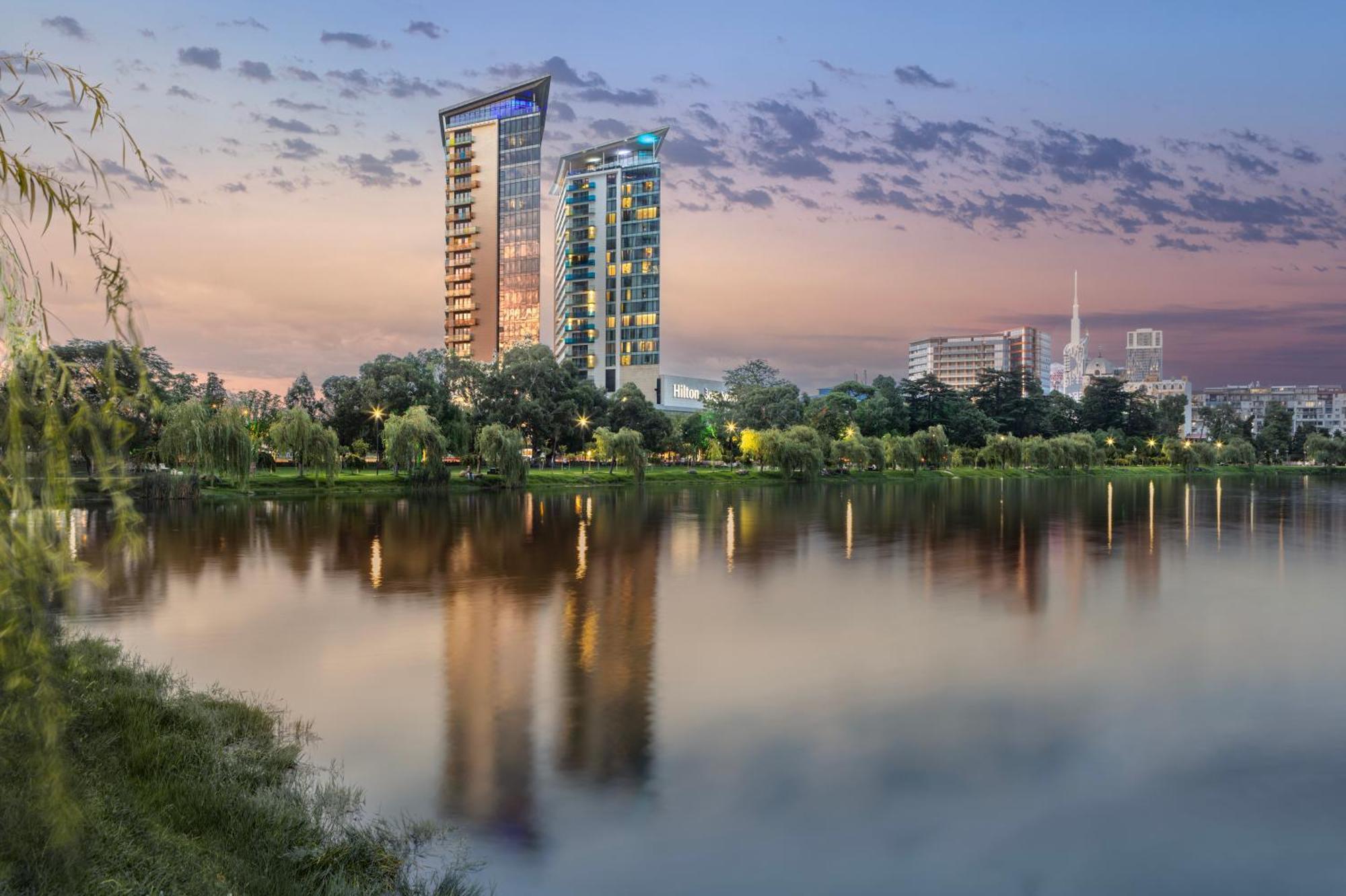 Bellevue Residence Suites Batumi Luaran gambar